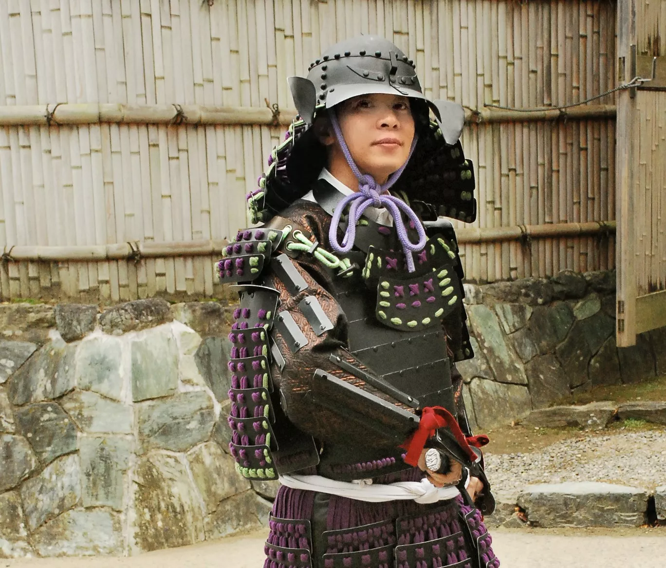 瞓身旅飛人劍華 Kim